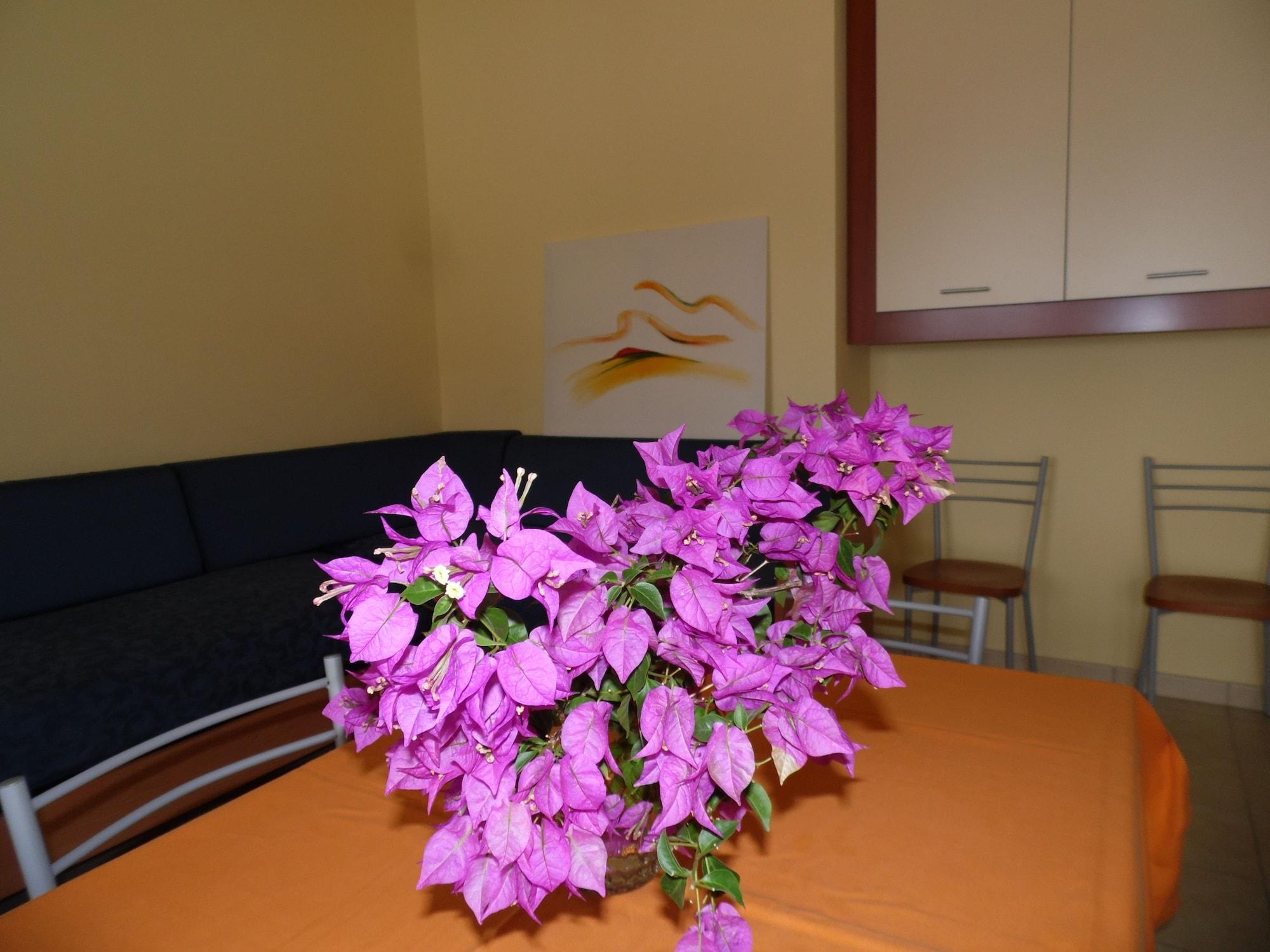 Medimare Residence Club Патти Экстерьер фото